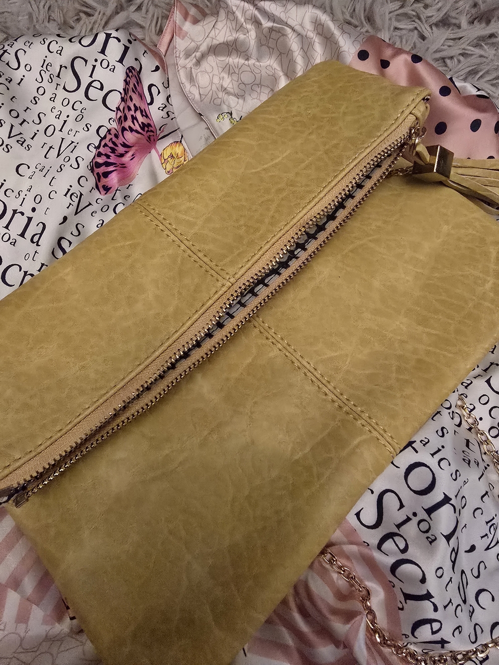 Moda Luxe Yellow Leather Clutch Bag - Stylish Zip Detail